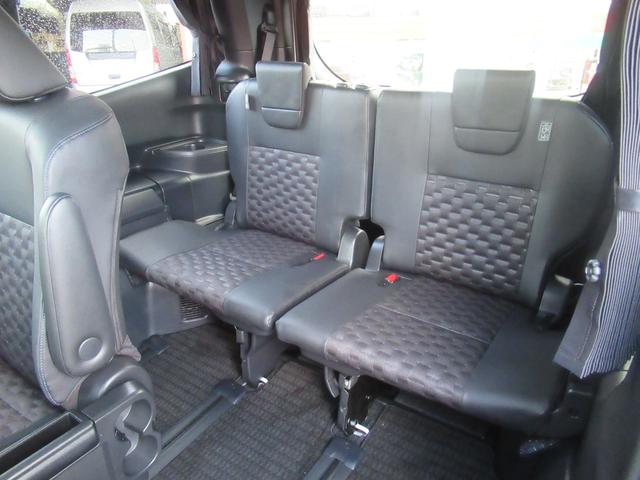 ヴォクシー ハイブリッドS-Z 純正メモリーナビ フリップダウンモニター 両側パワースライドドア パワーバックドア モデリスタエアロ ハンドルヒーター TVキャンセラー バックカメラ モデリスタ18インチアルミホイール(33枚目)