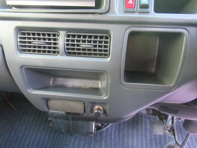 サンバーバン VB 5速マニュアル タイミングベルト交換済(99597km時) 規格外スバルハンドル LEDライト フロントガラスフィルム張り 前回車検透度測定クリア済(16枚目)