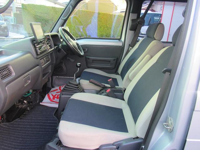 サンバーバン VB 5速マニュアル タイミングベルト交換済(99597km時) 規格外スバルハンドル LEDライト フロントガラスフィルム張り 前回車検透度測定クリア済(20枚目)