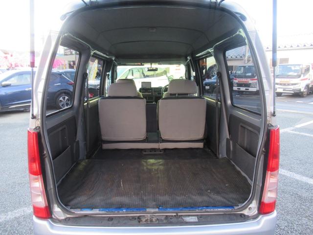 サンバーバン VB 5速マニュアル タイミングベルト交換済(99597km時) 規格外スバルハンドル LEDライト フロントガラスフィルム張り 前回車検透度測定クリア済(22枚目)