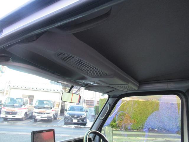 サンバーバン VB 5速マニュアル タイミングベルト交換済(99597km時) 規格外スバルハンドル LEDライト フロントガラスフィルム張り 前回車検透度測定クリア済(25枚目)