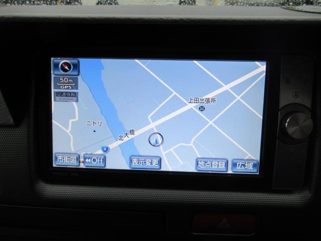 ハイエースバン ロングスーパーGL 4WD 寒冷地仕様 ローダウン 社外16インチ 純正フロントリップ・リヤスポイラー リヤヒーター 社外リヤコンビランプ 純正ナビ DVD再生 Bluetooth フルセグ バックカメラ ETC(19枚目)