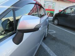 �ڥ����󥫡��ߥ顼�ۼ�ξ�������ˤ����Ƴ�¦�˥쥤�����Ȥ����Τǡ��軰�Ԥ���ǧ���䤹�����֤Ǥ��� 5