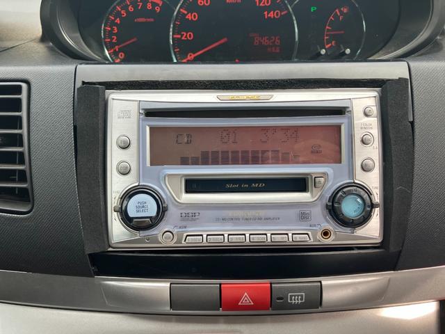ムーヴ カスタム　Ｘリミテッド　ＣＤオーディオ　スマートキー　電動格納ミラー　ベンチシート　ＣＶＴ　盗難防止システム　ＡＢＳ　アルミホイール　衝突安全ボディ　エアコン　パワーステアリング　パワーウィンドウ（4枚目）