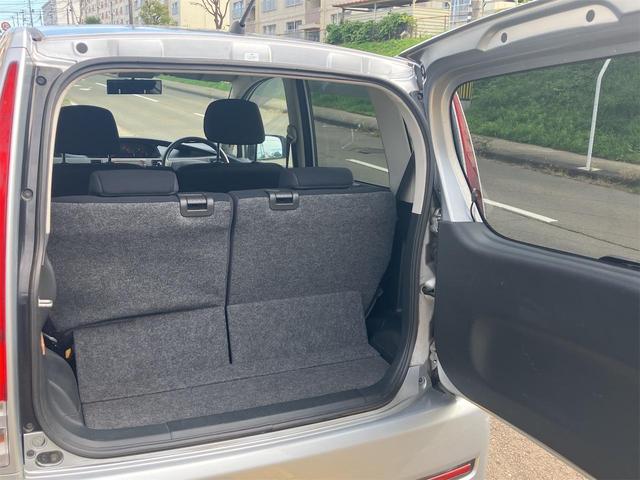 ムーヴ カスタム　Ｘリミテッド　ＣＤオーディオ　スマートキー　電動格納ミラー　ベンチシート　ＣＶＴ　盗難防止システム　ＡＢＳ　アルミホイール　衝突安全ボディ　エアコン　パワーステアリング　パワーウィンドウ（18枚目）