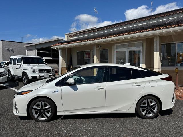 プリウスＰＨＶ Ａ　純正ナビ　ＢＴ　カメラ　セーフティセンス　ＢＳＭ　レーダークルーズ　シートヒーターステアリングヒーター　ＬＥＤライト　純正１７ＡＷ　ＥＴＣ２０　ドラレコ　クリアランスソナー　Ｐアシスト　記録簿　禁煙車（20枚目）