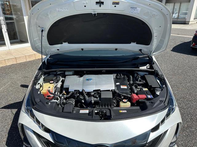 プリウスＰＨＶ Ａ　純正ナビ　ＢＴ　カメラ　セーフティセンス　ＢＳＭ　レーダークルーズ　シートヒーターステアリングヒーター　ＬＥＤライト　純正１７ＡＷ　ＥＴＣ２０　ドラレコ　クリアランスソナー　Ｐアシスト　記録簿　禁煙車（26枚目）