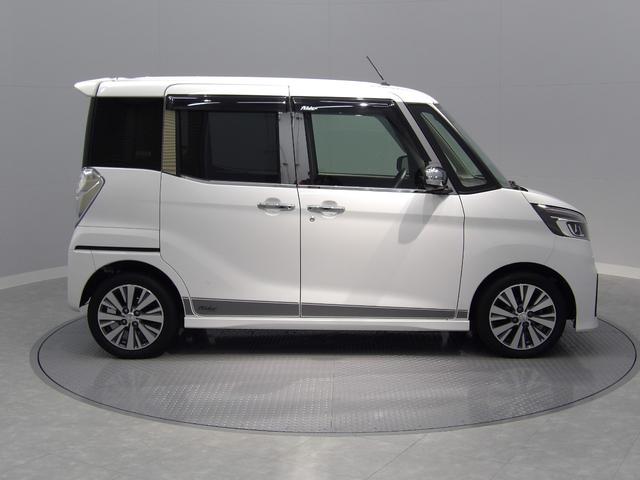 デイズルークス ハイウェイスター　Ｇターボ　４ＷＤ　純正ナビ　全周囲モニター　両側パワースライドドア　エンジンスターター（4枚目）