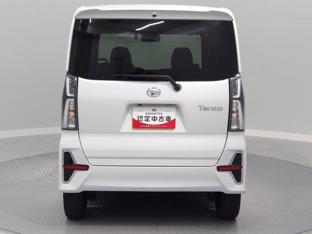 タント カスタムＲＳセレクション　４ＷＤ　エンジンスターター　シートヒーター　ナビ　パノラマカメラ　ＬＥＤヘッドライト（3枚目）