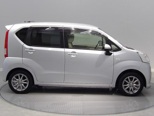 ムーヴ Ｌ　ＳＡＩＩＩ　４ＷＤ　シートヒーター　スマートアシストＩＩＩ、衝突回避支援ブレーキ、前後誤発進抑制、車線逸脱警報、先行車発進お知らせ、エコアイドル、キーレスエントリー、マニュアルエアコン、ＶＳＣ＆ＴＲＣ（4枚目）