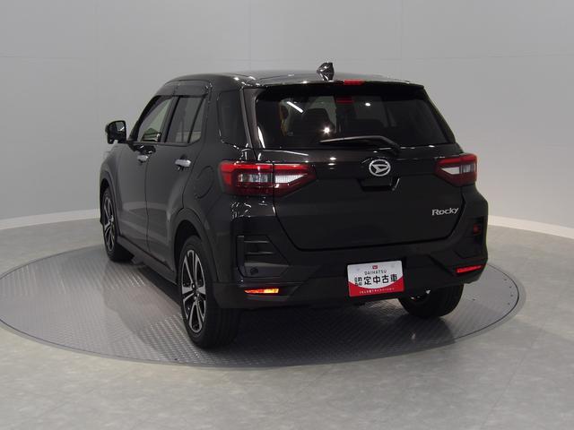 ロッキー プレミアム　４ＷＤ　大型ナビ　全周囲モニター　フロント両席シートヒーター　純正エンジンスターター（9枚目）