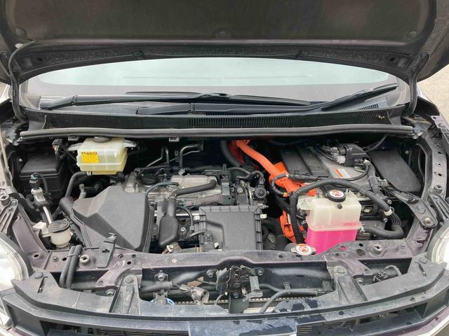 ノア ハイブリッドＧ　２ＷＤ　ＣＶＴ　純正ナビ（18枚目）