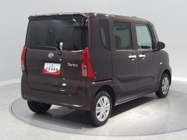 タント Ｘ　４ＷＤ　ＣＶＴ　イモビライザー機能付きキーフリーシステム　プッシュボタンスタート　ＬＥＤヘッドライト　左パワースライドドア　フロント両席シートヒーター　電動パーキングブレーキ　衝突回避支援システム（8枚目）
