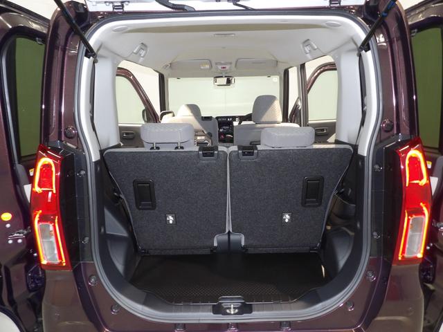 タント Ｘ　４ＷＤ　ＣＶＴ　イモビライザー機能付きキーフリーシステム　プッシュボタンスタート　ＬＥＤヘッドライト　左パワースライドドア　フロント両席シートヒーター　電動パーキングブレーキ　衝突回避支援システム（17枚目）