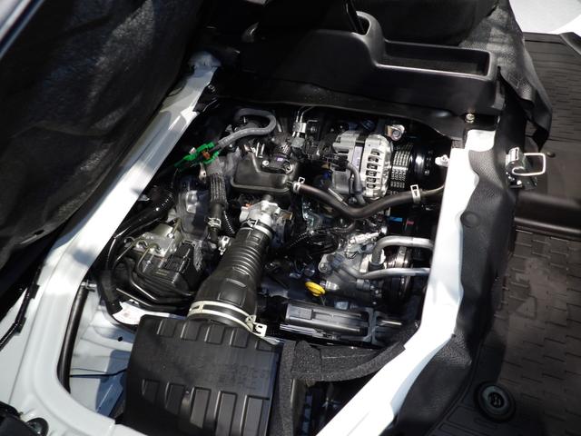 ハイゼットカーゴ ＤＸ　４ＷＤ　スマートアシスト　クリアランスソナー　ＶＳＣ　ＴＲＣ　フロントパワーウインドウ　キーレスエントリー　　ＡＭ／ＦＭラジオ　荷室ＬＥＤランプ　助手席シートスライド　リヤヒーター（16枚目）