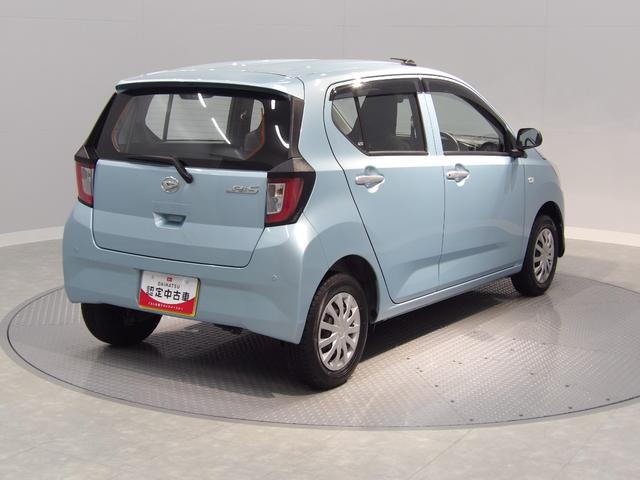 ミライース Ｌ　ＣＶＴ　４ＷＤ　エコアイドル　キーレス　マニュアルエアコン　パワーウインドウ　ＶＳＣ　ＴＲＣ　ＡＢＳ（8枚目）