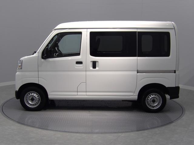 ハイゼットカーゴ ＤＸ　電子制御４ＷＤ　ＣＶＴ　スマートアシスト　リアヒーター　荷室フラット　キーレス　前席パワーウィンドウ　エコアイドル　ＡＢＳ　ＶＳＣ＆ＴＲＣ　１２インチスチールホイール（5枚目）