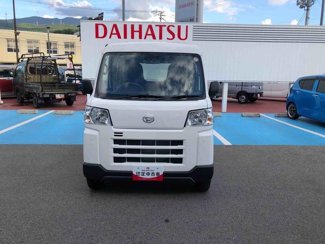 ハイゼットカーゴ ＤＸ　４ＷＤ　走行距離５７９ｋｍ・ＡＭ／ＦＭラジオ　４ＷＤ　スマートアシスト　ＡＭ／ＦＭラジオ　コーナーセンサー　スチールホイール　マニュアルエアコン　キーレスエントリー　アイドリングストップ　キーレスエントリー（2枚目）