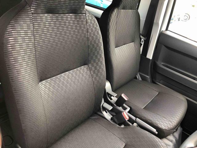 ハイゼットカーゴ ＤＸ　４ＷＤ　走行距離５７９ｋｍ・ＡＭ／ＦＭラジオ　４ＷＤ　スマートアシスト　ＡＭ／ＦＭラジオ　コーナーセンサー　スチールホイール　マニュアルエアコン　キーレスエントリー　アイドリングストップ　キーレスエントリー（13枚目）