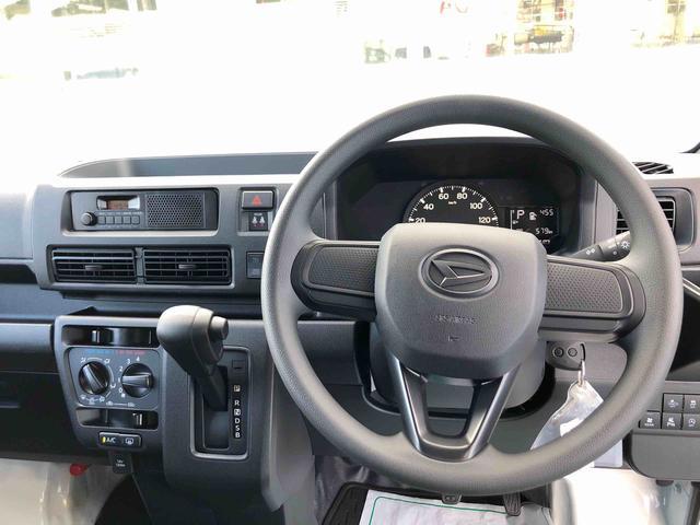 ハイゼットカーゴ ＤＸ　４ＷＤ　走行距離５７９ｋｍ・ＡＭ／ＦＭラジオ　４ＷＤ　スマートアシスト　ＡＭ／ＦＭラジオ　コーナーセンサー　スチールホイール　マニュアルエアコン　キーレスエントリー　アイドリングストップ　キーレスエントリー（15枚目）