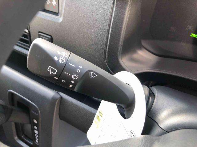 ハイゼットカーゴ ＤＸ　４ＷＤ　走行距離１６４ｋｍ・ＡＭ／ＦＭラジオ　４ＷＤ　スマートアシスト　ＡＭ／ＦＭラジオ　マニュアルエアコン　コーナーセンサー　キーレスエントリー　アイドリングストップ（43枚目）