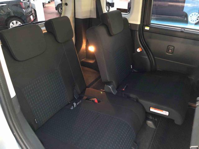 ルーミー カスタムG 4WD 走行距離13240km・ナビ 4WD スマートアシスト ナビ オートエアコン バックモニター ステアリングスイッチ アルミホイール プッシュボタンスタート(14枚目)