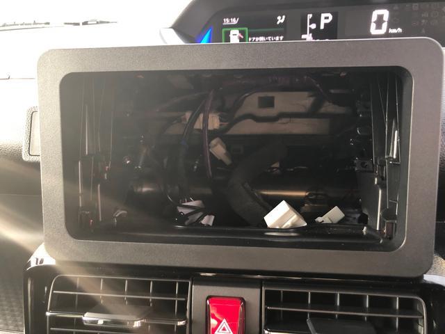 タント カスタムＸ　４ＷＤ　走行距離５５１９ｋｍ　４ＷＤ　スマートアシスト　アルミホイール　デジタルメーター　オートエアコン　スライドドア　電動パーキングブレーキ　キーフリーシステム（10枚目）