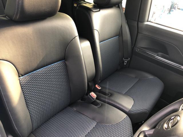 タント カスタムＸ　４ＷＤ　走行距離５５１９ｋｍ　４ＷＤ　スマートアシスト　アルミホイール　デジタルメーター　オートエアコン　スライドドア　電動パーキングブレーキ　キーフリーシステム（13枚目）