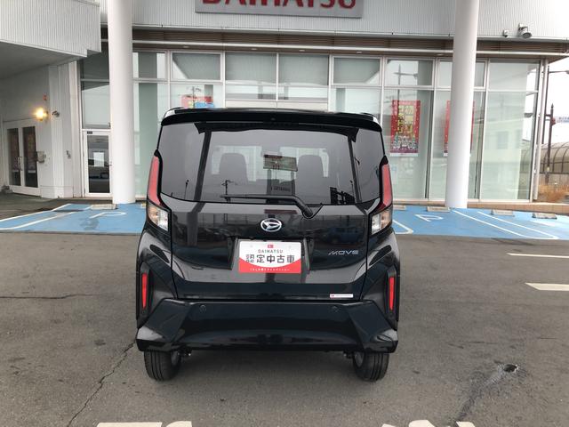 ムーヴ Ｇ　４ＷＤ　走行距離２３７６ｋｍ　４ＷＤ　スマートアシスト　１４インチアルミホイール　フルＬＥＤヘッドランプ　パワースライドドア　キーフリーシステム　オートエアコン（3枚目）