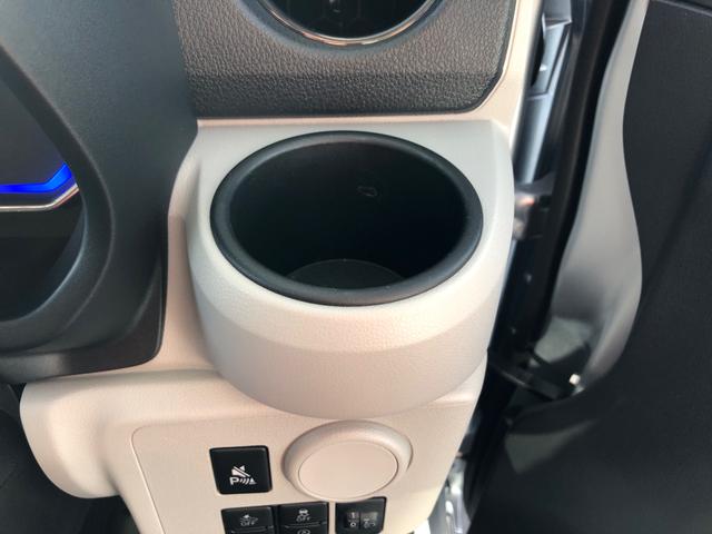 ミライース Ｘ　ＳＡＩＩＩ　４ＷＤ　走行距離２５２７ｋｍ　４ＷＤ　スマートアシスト　フルホイールキャップ　デジタルメーター　マニュアルエアコン　キーレスエントリー　コーナーセンサー（33枚目）