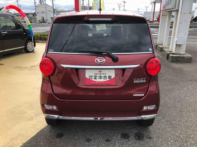 キャスト スタイルＧ　ＶＳ　ＳＡＩＩＩ　４ＷＤ　走行距離１４２２９ｋｍ　４ＷＤ　スマートアシスト　１５インチアルミホイール　ＣＤチューナー　ステアリングスイッチ　オートエアコン　プッシュボタンスタート　キーフリーシステム（3枚目）