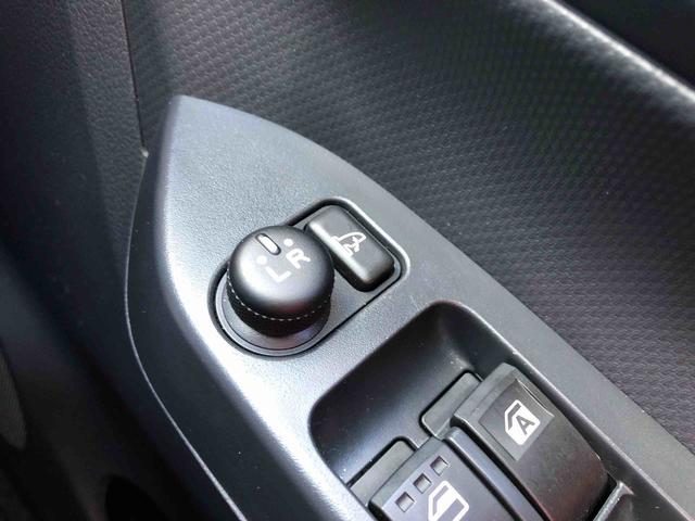 ミライース X リミテッドSAIII 4WD 走行距離8151km 4WD スマートアシスト デジタルメーター フルホイールキャップ コーナーセンサー マニュアルエアコン キーレスエントリー(25枚目)