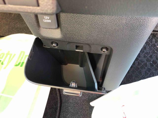 ムーヴキャンバス ストライプスＧ　２ＷＤ　走行距離１９８７６ｋｍ・ナビ　２ＷＤ　スマートアシスト　オートエアコン　ステアリングスイッチ　パノラマモニター　ナビ　フルホイールキャップ　ホッとカップホルダー（28枚目）