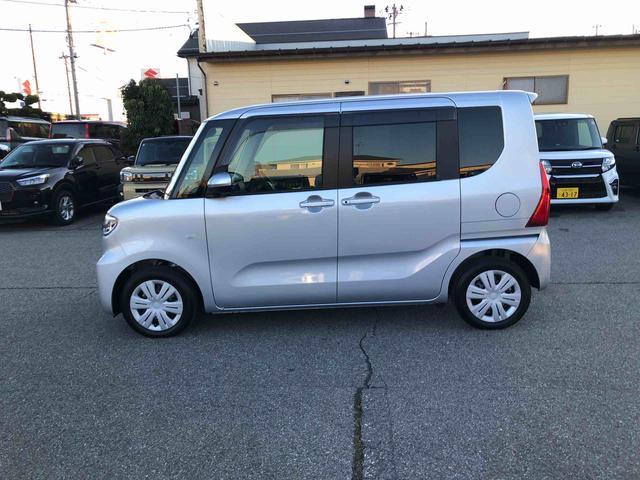 タント ウェルカムシートリフトＸ　２ＷＤ　走行距離３１０１ｋｍ　２ＷＤ　スマートアシスト　フルホイールキャップ　ディスプレイオーディオ　バックモニター　ステアリングスイッチ　ベンチシート（5枚目）