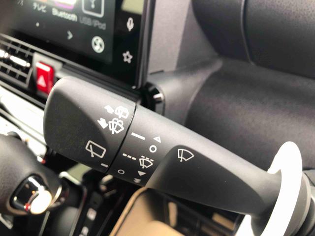 タント カスタムＸ　２ＷＤ　走行距離１６２２ｋｍ　２ＷＤ　スマートアシスト　キーフリーシステム　ディスプレイオーディオ　デジタルメーター　アルミホイール　プッシュボタンスタート（53枚目）