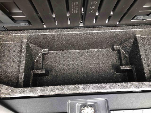 タント カスタムＸ　２ＷＤ　走行距離１６２２ｋｍ　２ＷＤ　スマートアシスト　キーフリーシステム　ディスプレイオーディオ　デジタルメーター　アルミホイール　プッシュボタンスタート（68枚目）