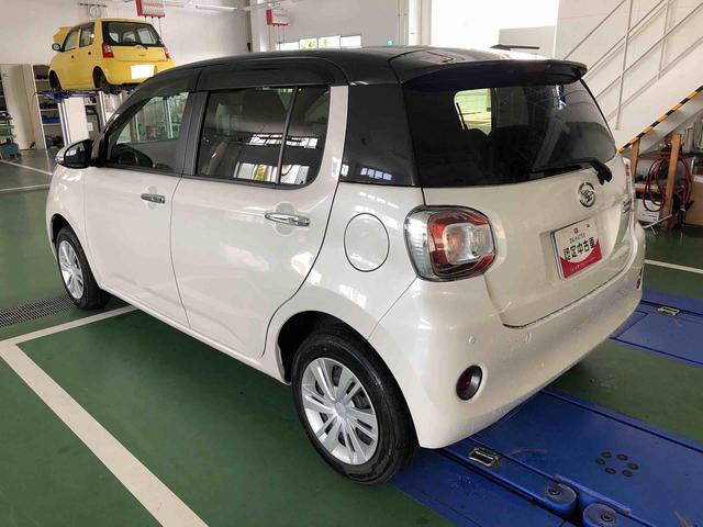 ブーン スタイル　ブラックリミテッド　ＳＡＩＩＩ　４ＷＤ　ナビ　４ＷＤ　スマートアシスト　キーフリーシステム　カーナビ　フルホイールキャップ　コーナーセンサー　ステアリングスイッチ　オートエアコン（9枚目）