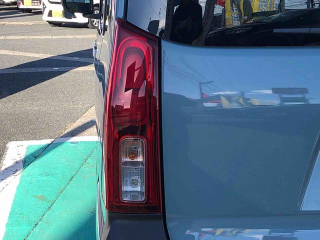 タント ファンクロス 4WD スマートアシスト プッシュボタンスタート キーフリーシステム 電動パーキングブレーキ アルミホイール オートエアコン フロントフォグランプ クルーズコントロール(29枚目)