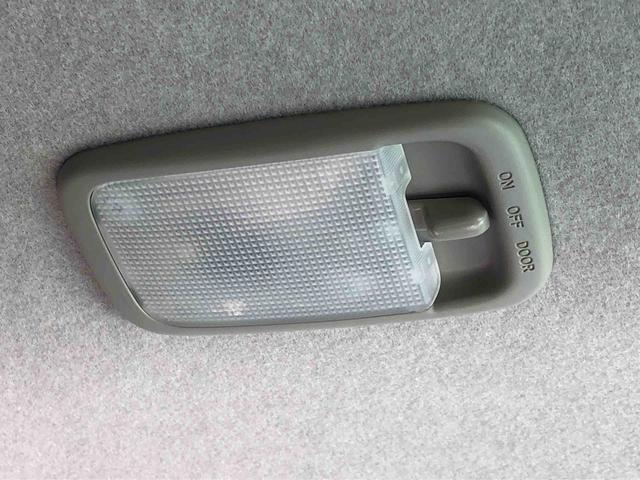 ミライース X SAIII 4WD スマートアシスト 14インチフルホイールキャップ キーレスエントリー コーナーセンサー 自発光式デジタルメーター スモークドガラス LEDヘッドランプ(51枚目)