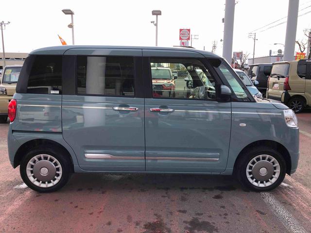 ムーヴキャンバス セオリーＧ　４ＷＤ　走行距離３４１７ｋｍ　４ＷＤ　スマートアシスト　フルホイールキャップ　オートエアコン　電動パーキングブレーキ　キーフリーシステム　スライドドア（4枚目）