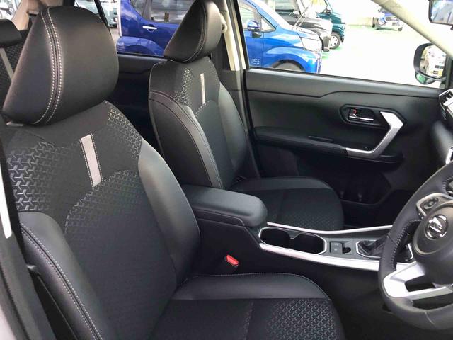 ロッキー プレミアムＧ　ＨＥＶ　２ＷＤ　走行距離３４９４ｋｍ　２ＷＤ　スマートアシスト　アルミホイール　オートエアコン　コーナーセンサー　キーフリーシステム　電動パーキングブレーキ（13枚目）