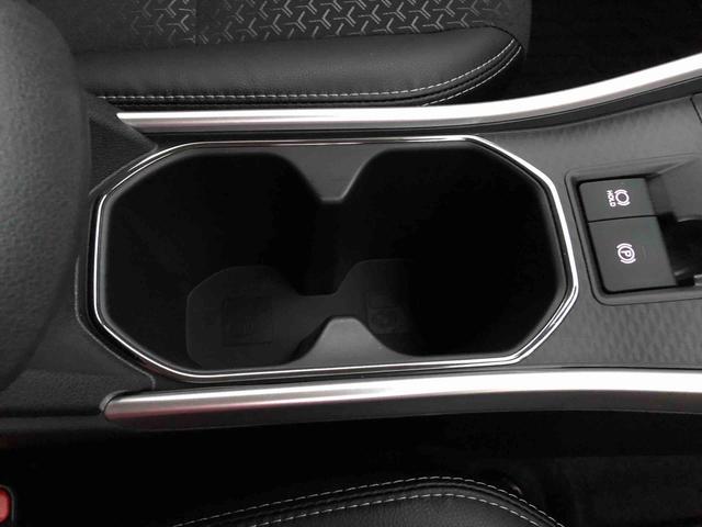 ロッキー プレミアムＧ　ＨＥＶ　２ＷＤ　走行距離３４９４ｋｍ　２ＷＤ　スマートアシスト　アルミホイール　オートエアコン　コーナーセンサー　キーフリーシステム　電動パーキングブレーキ（31枚目）