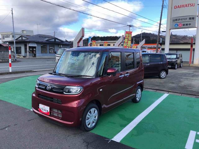 タント Ｘ　４ＷＤ　走行距離３２８５ｋｍ　４ＷＤ　スマートアシスト　オートエアコン　フルホイールキャップ　プッシュボタンスタート　キーフリーシステム　オートエアコン（7枚目）