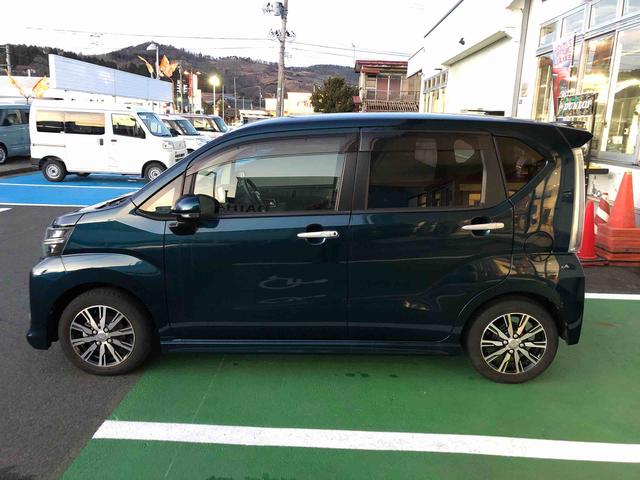 ムーヴ カスタム　ＸリミテッドＩＩ　ＳＡＩＩＩ　４ＷＤ　４ＷＤ　スマートアシスト　ナビ　オートエアコン　アルミホイール　プッシュボタンスタート　キーフリーシステム　パワーウィンドウ（5枚目）