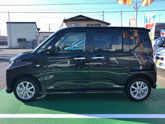 ムーヴ Ｇ　４ＷＤ　走行距離２９６８ｋｍ　４ＷＤ　スマートアシスト　オートエアコン　アルミホイール　ステアリングスイッチ　プッシュボタンスタート　電動パーキングブレーキ（5枚目）