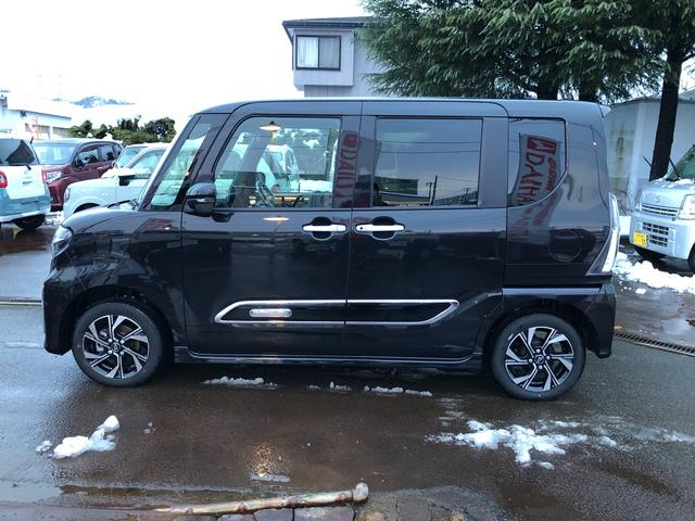 カスタムXスタイルセレクション 4WD・スマートアシスト・アルミホイール・オートエアコン・両側パワースライドドア・シートヒーター・チルトステアリング・運転席シートリフター・シートバックテーブル(5枚目)