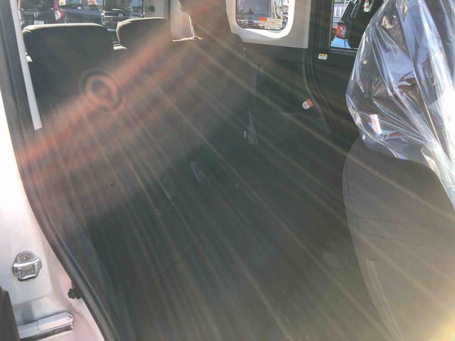 トール Ｇ　４ＷＤ　走行距離４６６２７ｋｍ・ナビ　４ＷＤ　スマートアシスト　アルミホイール　ナビ　プッシュボタンスタート　ステアリングスイッチ　キーフリーシステム　アイドリングストップ（14枚目）