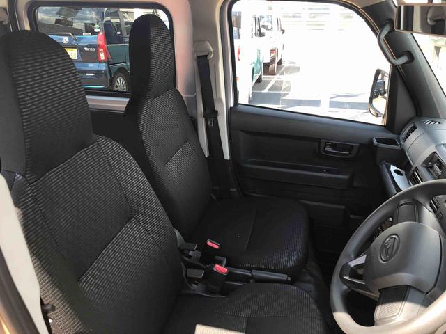 ハイゼットカーゴ ＤＸ　４ＷＤ　走行距離１８ｋｍ　４ＷＤ　スマートアシスト　ＡＭ／ＦＭラジオ　マニュアルエアコン　コーナーセンサー　キーレスエントリー　スチールタイヤ（13枚目）