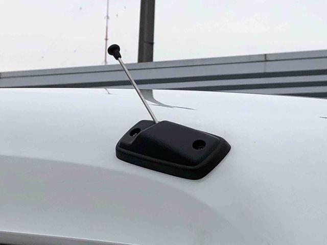 ハイゼットカーゴ ＤＸ　４ＷＤ　走行距離９ｋｍ　４ＷＤ　スマートアシスト　マニュアルエアコン　スチールホイール　キーレスエントリー　コーナーセンサー　スライドドア　アイドリングストップ（25枚目）