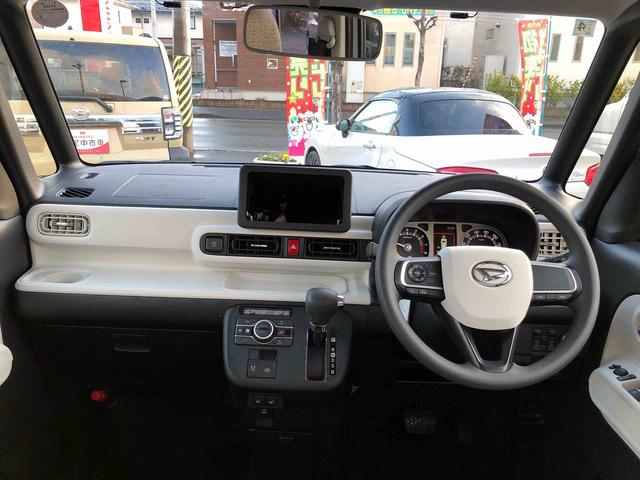 ムーヴキャンバス ストライプスＧ　４ＷＤ　走行距離４５２７ｋｍ　４ＷＤ　スマートアシスト　フルホイールキャップ　スライドドア　プッシュボタンスタート　オートライト　ホッとカップホルダー（15枚目）